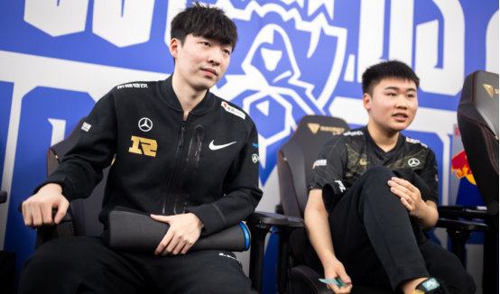 边后卫分时 边后卫分时