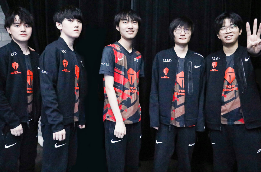 场比赛的翻 场比赛的翻