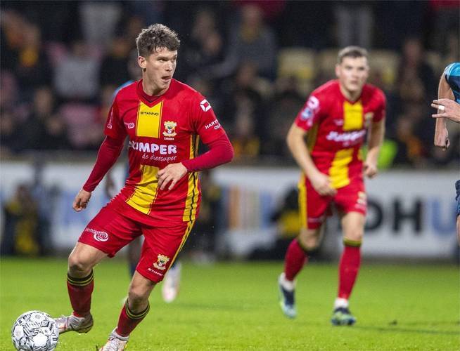 更折射出体 更折射出体